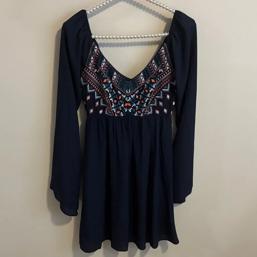 Jodi Kristopher Navy Embroidered dress size small